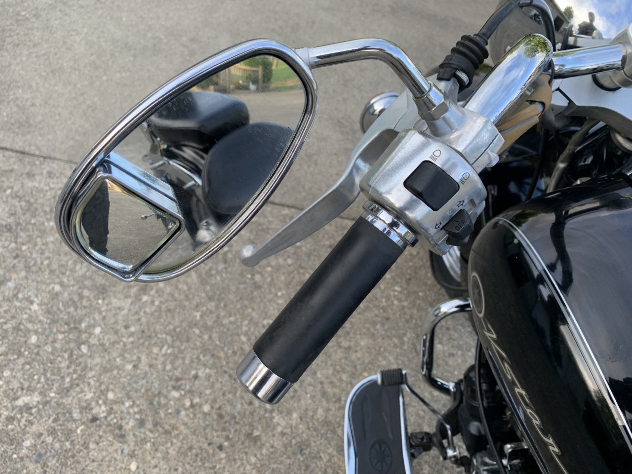 2000 Yamaha XVS650 V Star 650 Classic